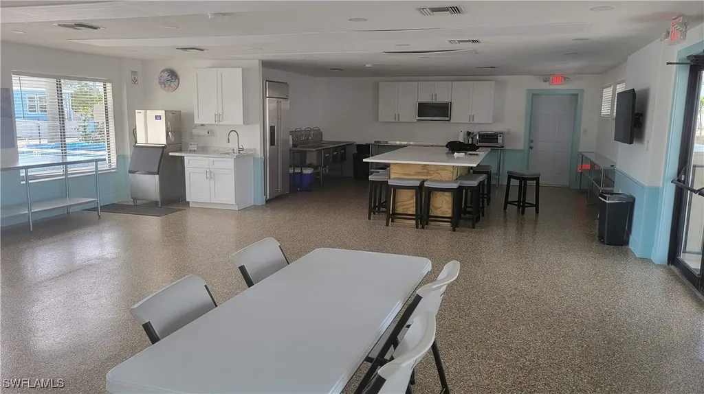 83 Blackbeard Way Fort Myers Beach FL 33931