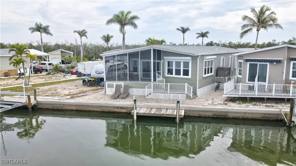 83 Blackbeard Way Fort Myers Beach FL 33931