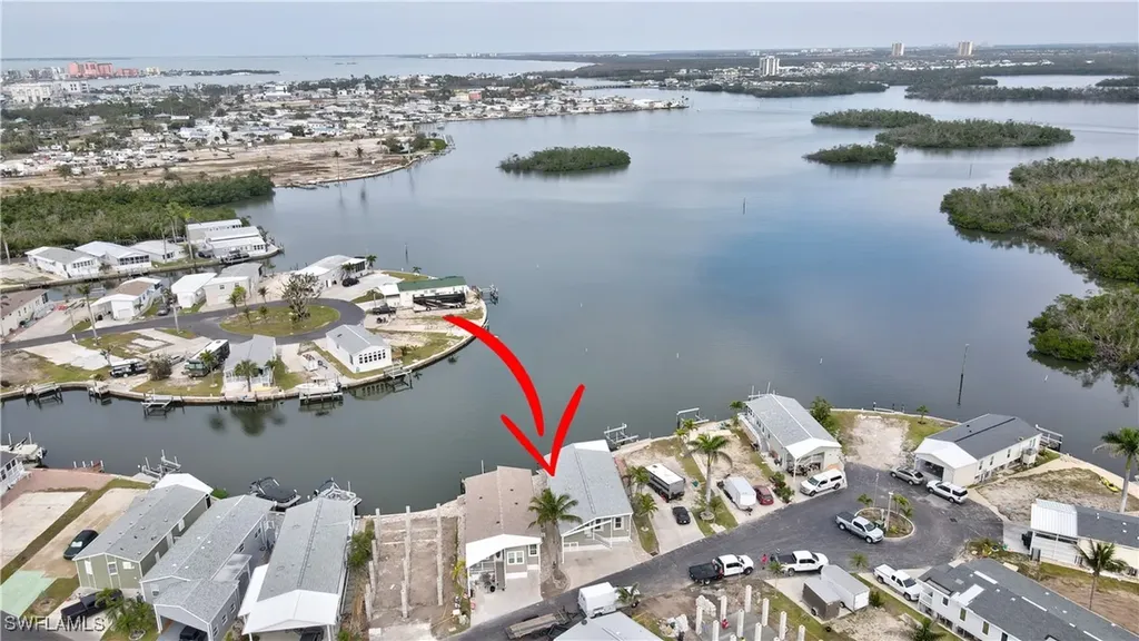 83 Blackbeard Way Fort Myers Beach FL 33931