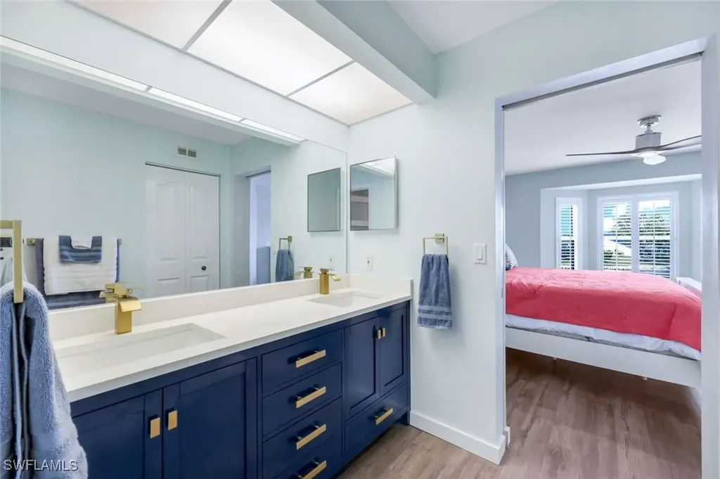 810 New Waterford Drive Naples FL 34104