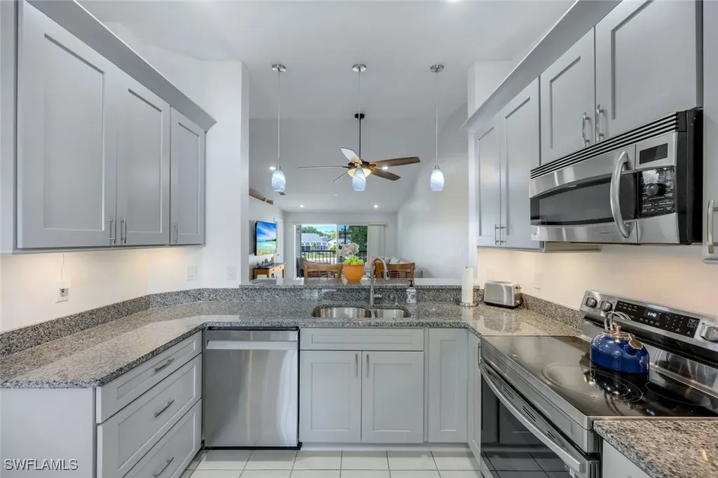 810 New Waterford Drive Naples FL 34104