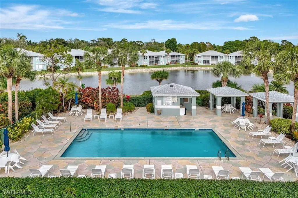 810 New Waterford Drive Naples FL 34104