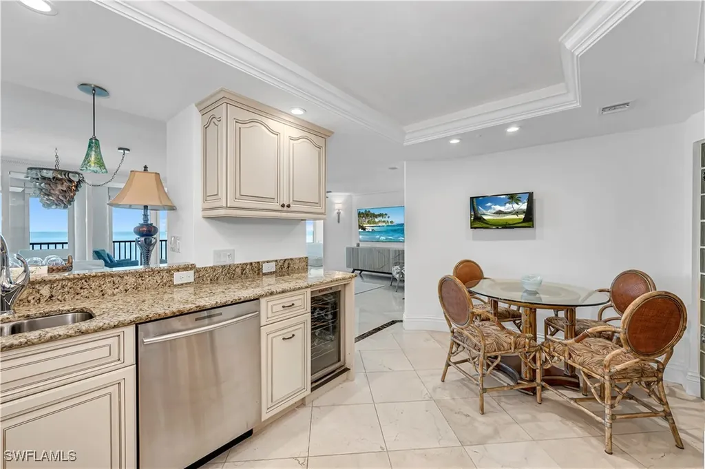 4651 Gulf Shore Boulevard N Naples FL 34103