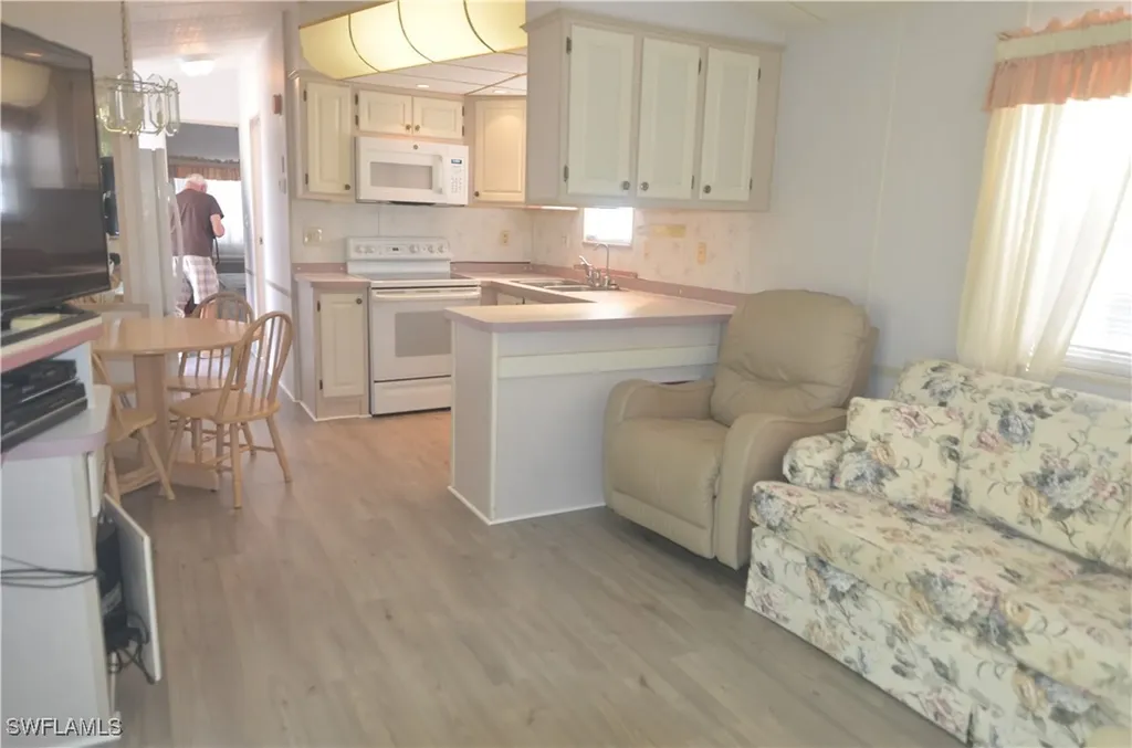 3809 Lemon Twist Loop Bonita Springs FL 34134