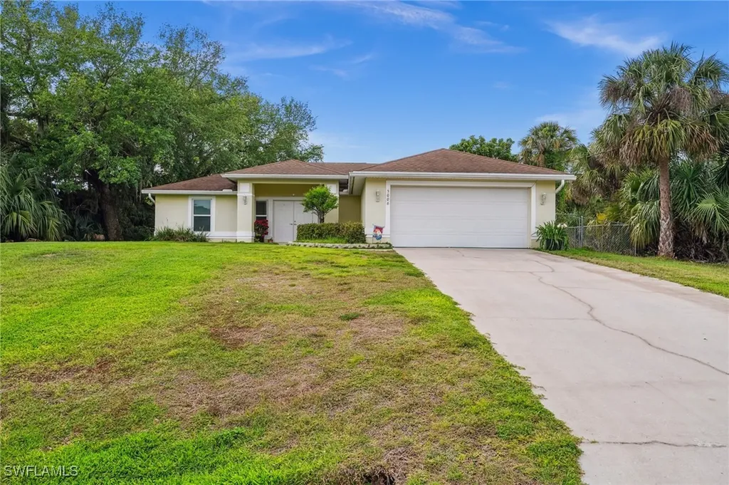 5006 Wild Goose Circle Labelle FL 33935