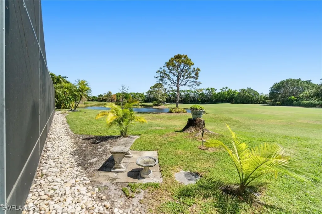 835 Ashburton Drive Naples FL 34110