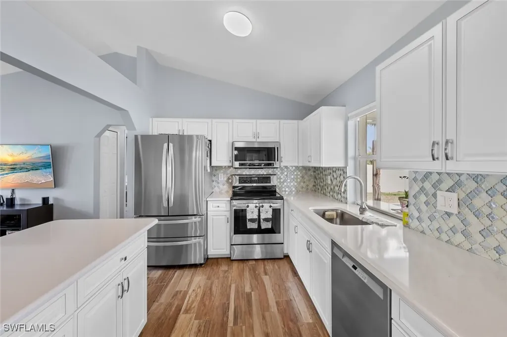 921 SW 6th Place Cape Coral FL 33991