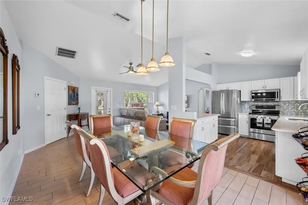 921 SW 6th Place Cape Coral FL 33991