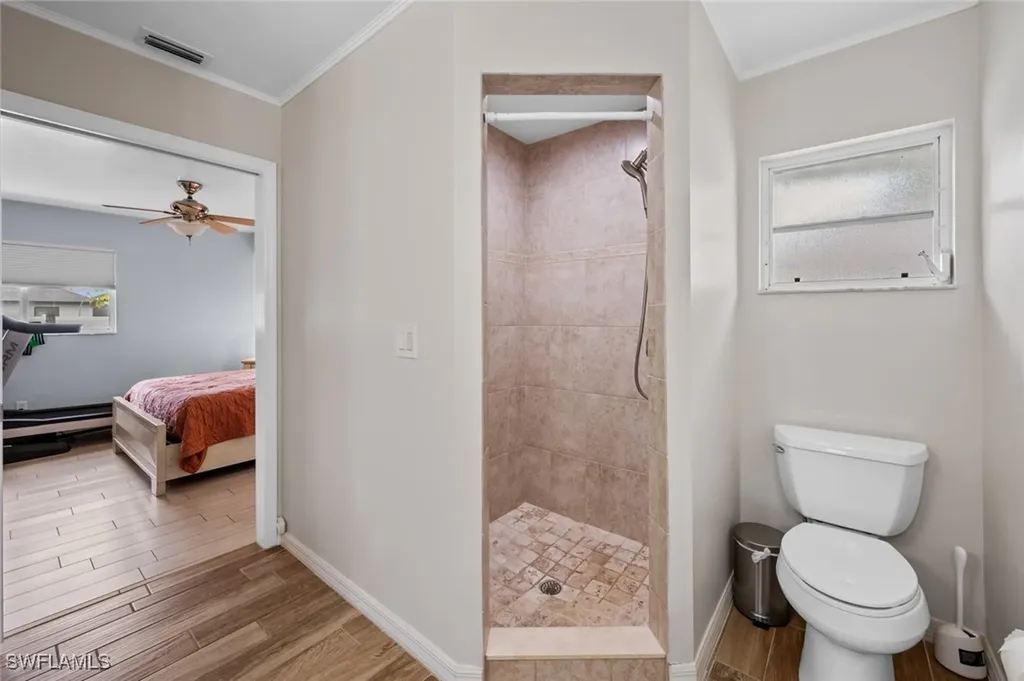 921 SW 6th Place Cape Coral FL 33991