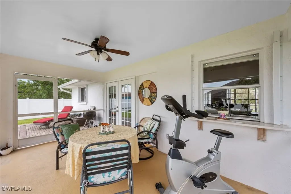 921 SW 6th Place Cape Coral FL 33991
