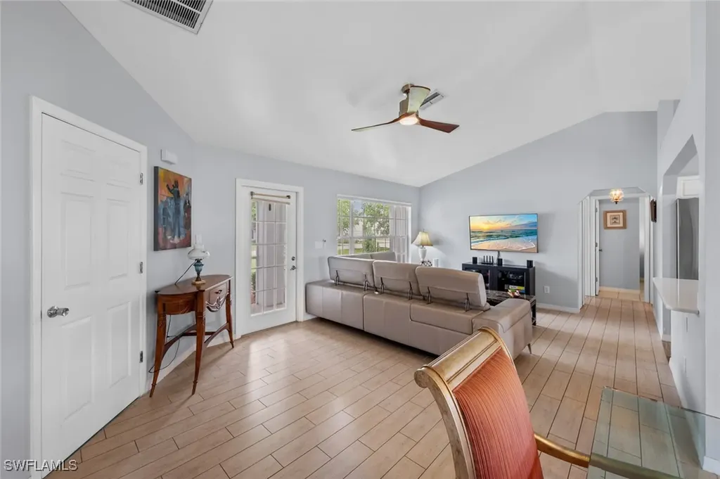 921 SW 6th Place Cape Coral FL 33991