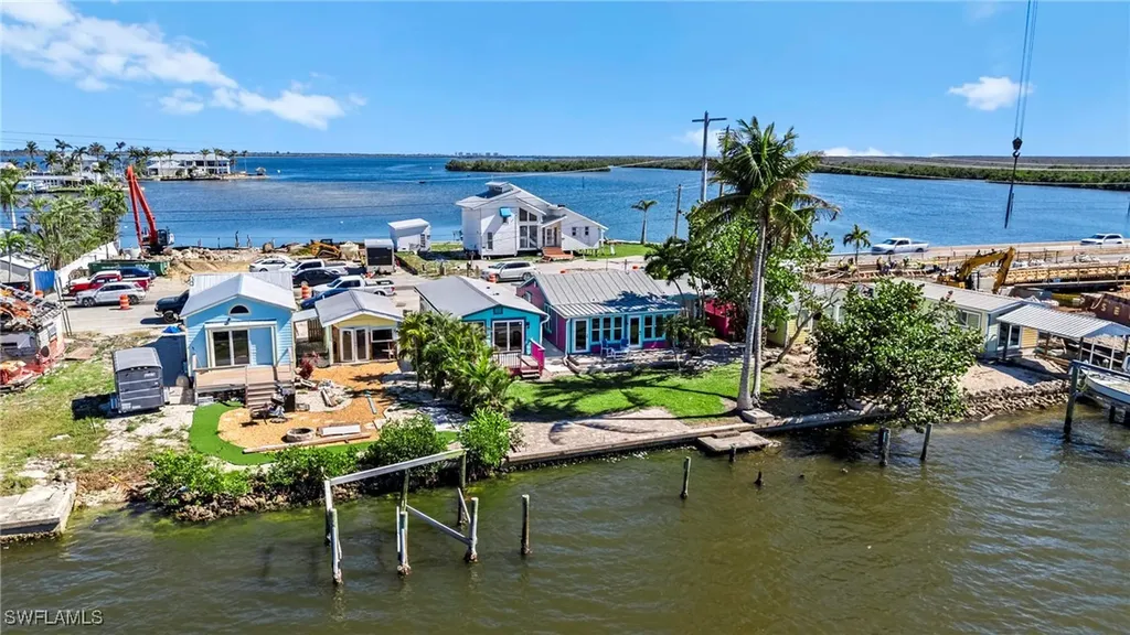 4760 Pine Island Road NW Matlacha FL 33993