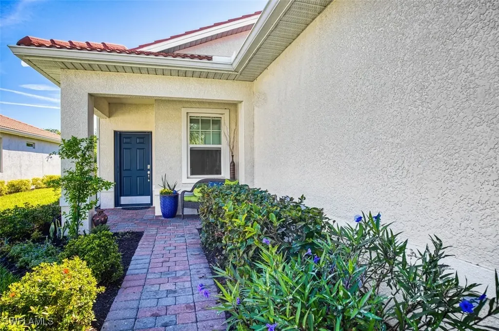 2130 Summersweet Drive Alva FL 33920