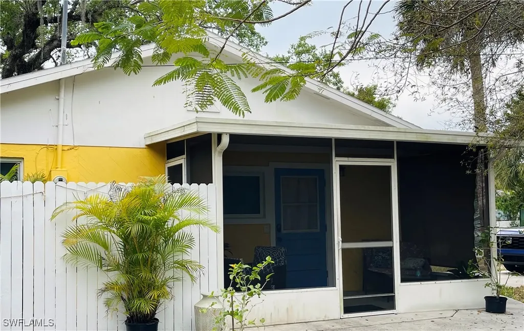 27777 Quinn Street W Bonita Springs FL 34135