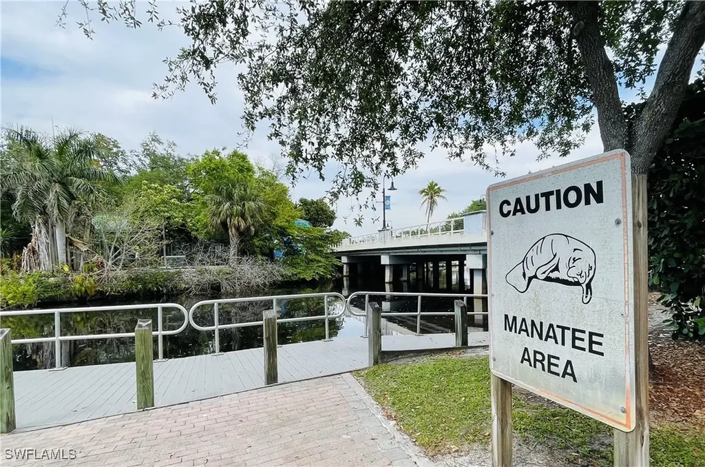 27777 Quinn Street W Bonita Springs FL 34135