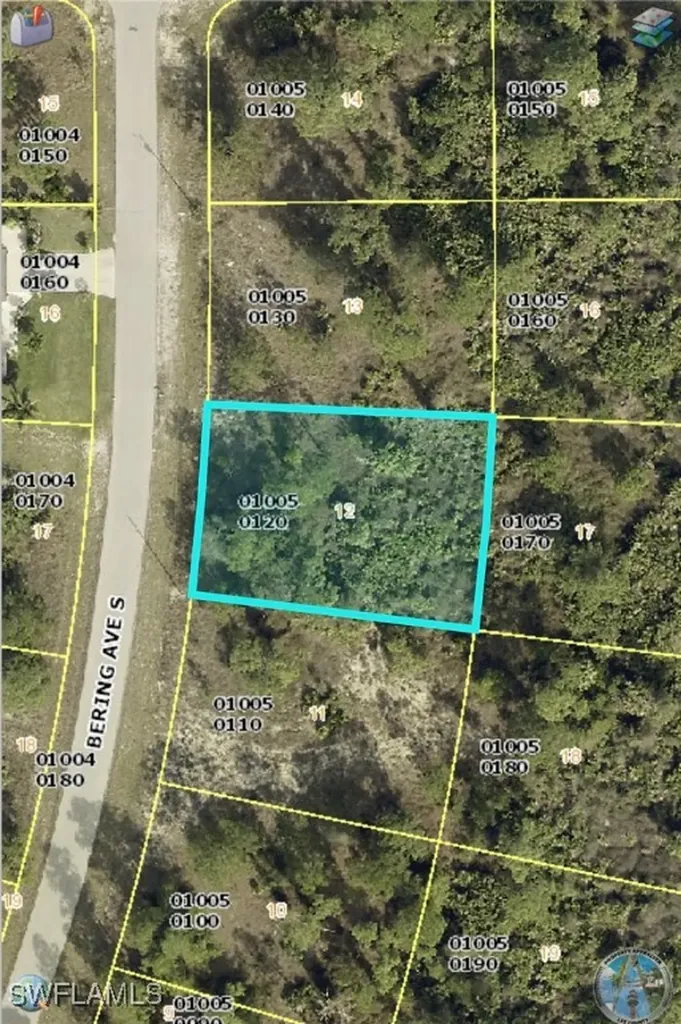 709 Bering Avenue S Lee FL 33974