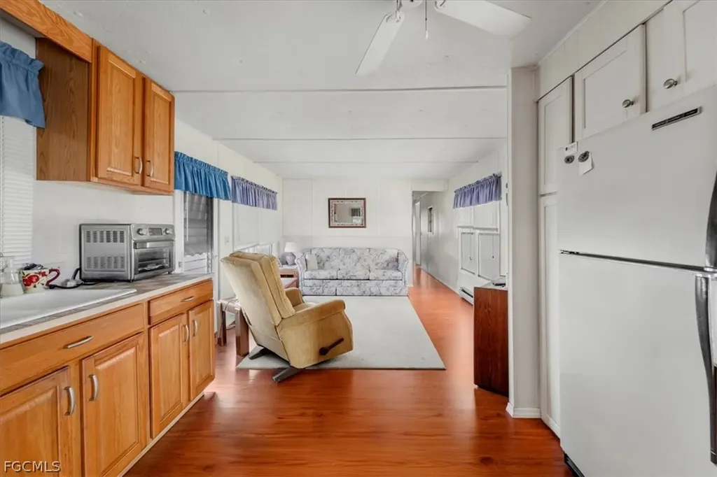 329 Lantern Lane North Fort Myers FL 33917