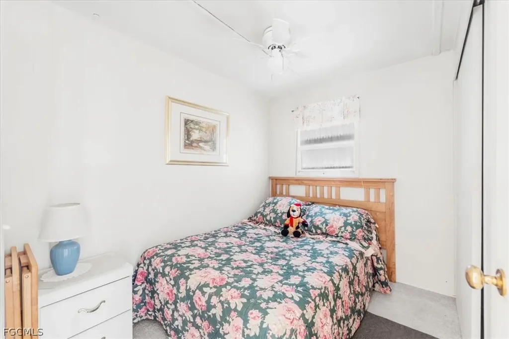 329 Lantern Lane North Fort Myers FL 33917