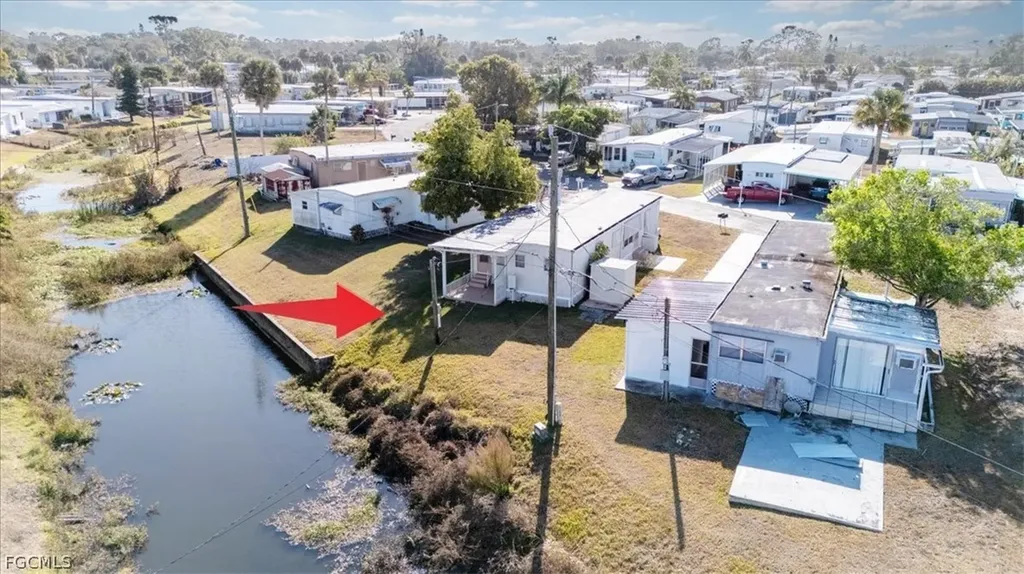 329 Lantern Lane North Fort Myers FL 33917