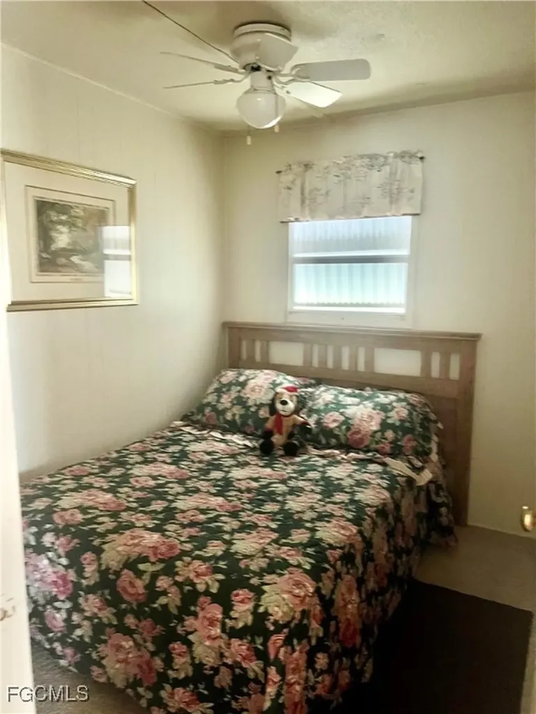 329 Lantern Lane North Fort Myers FL 33917