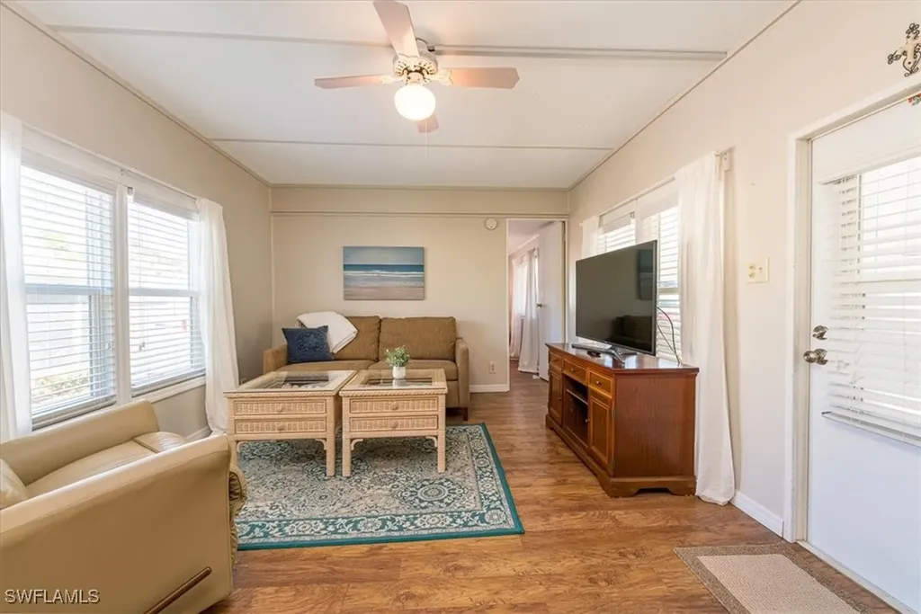 3852 Cardinal Circle Bonita Springs FL 34134