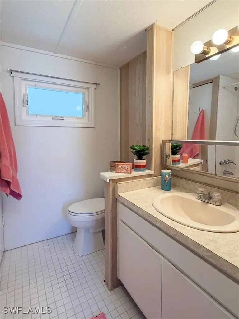 3852 Cardinal Circle Bonita Springs FL 34134