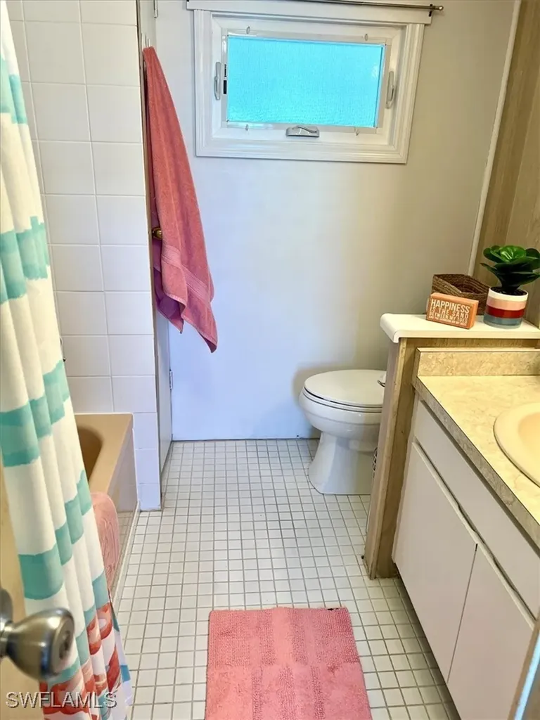 3852 Cardinal Circle Bonita Springs FL 34134