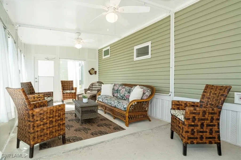 3852 Cardinal Circle Bonita Springs FL 34134