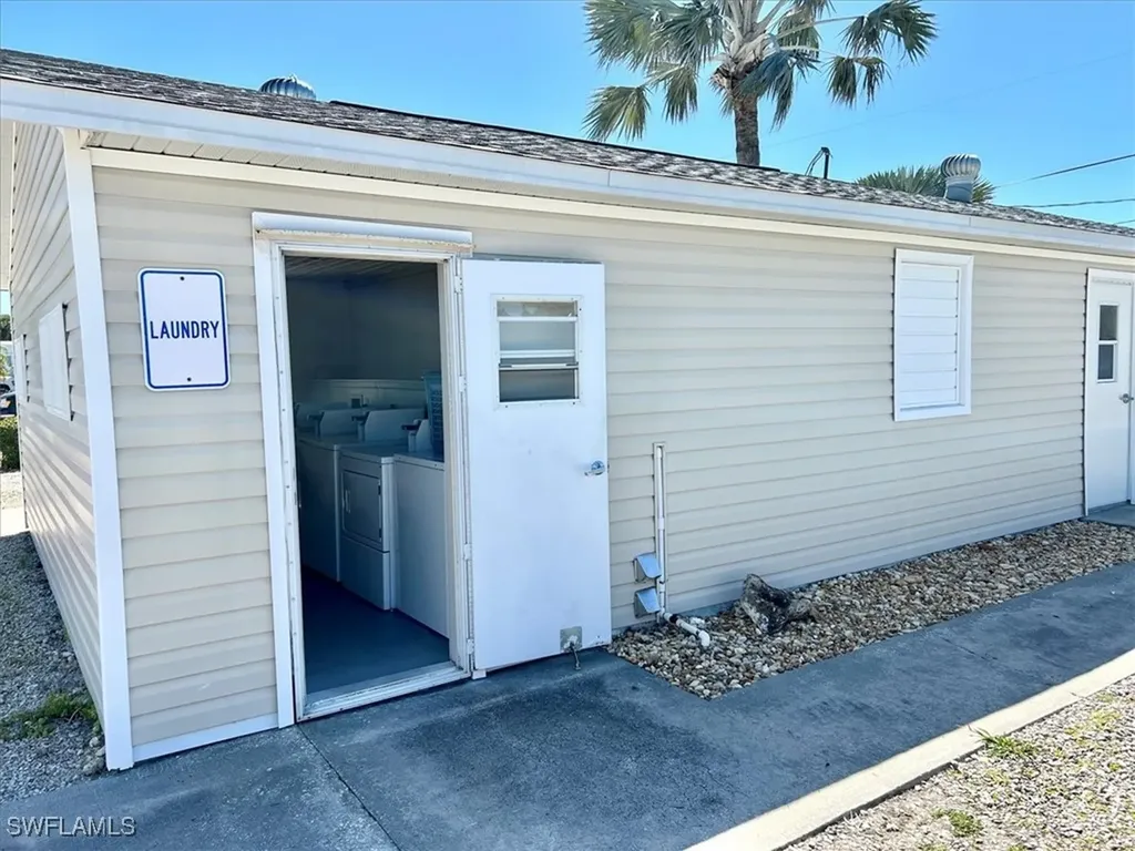 3852 Cardinal Circle Bonita Springs FL 34134