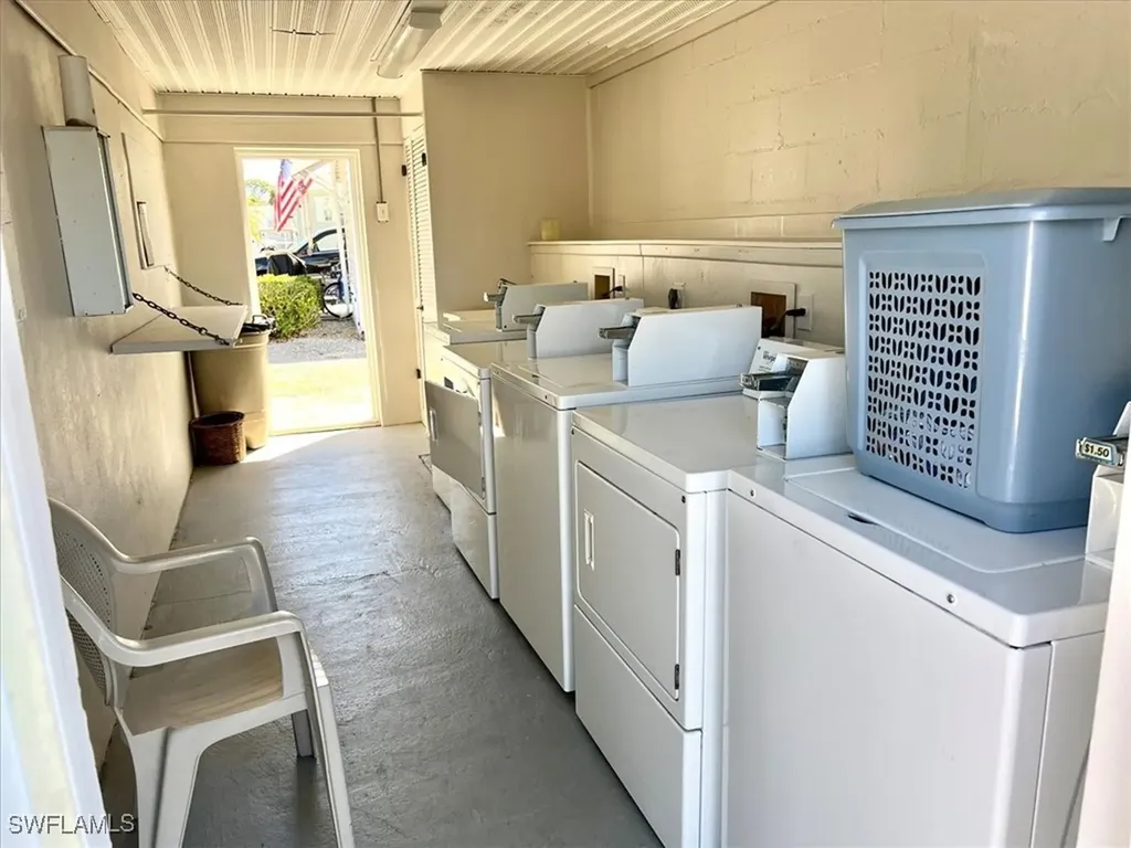 3852 Cardinal Circle Bonita Springs FL 34134