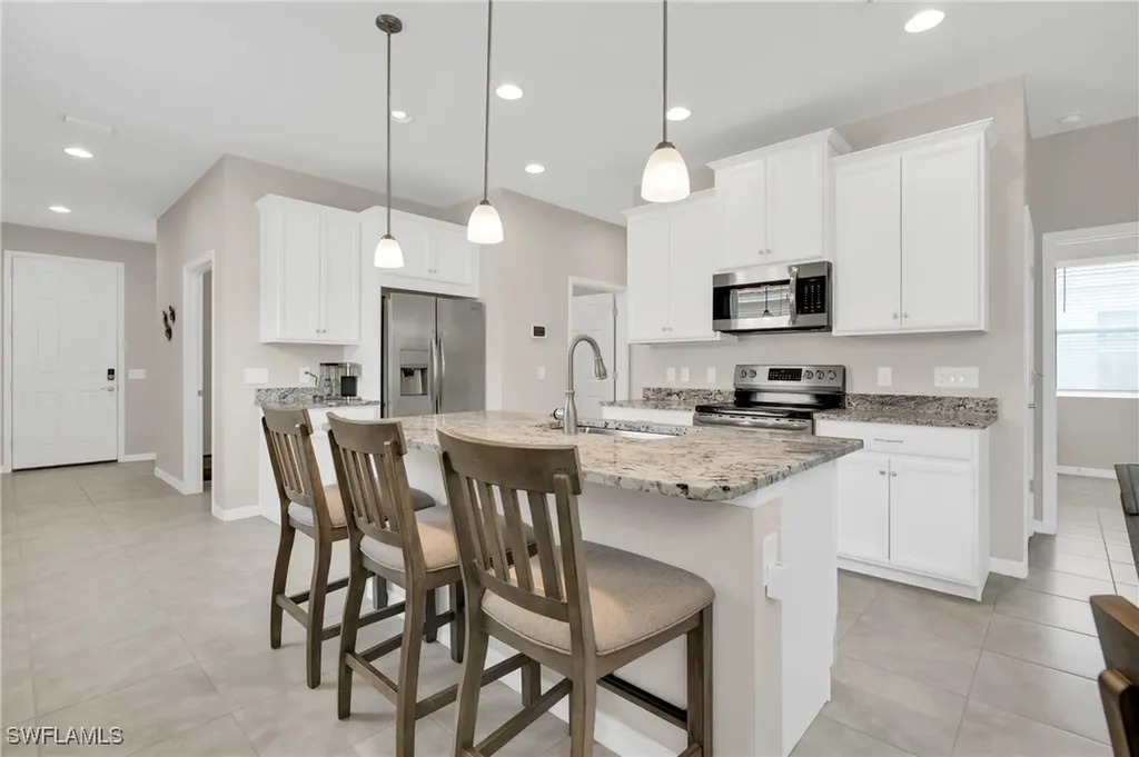 2125 Summersweet Drive Alva FL 33920