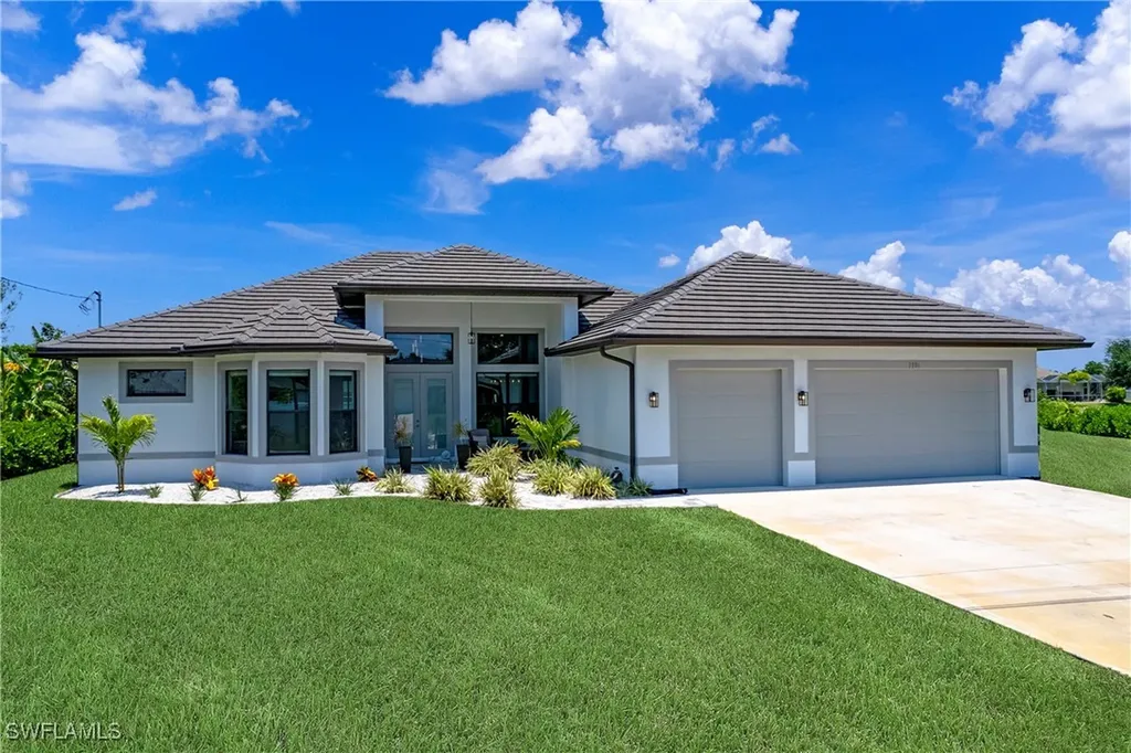 3106 SW 22nd Avenue Cape Coral FL 33914