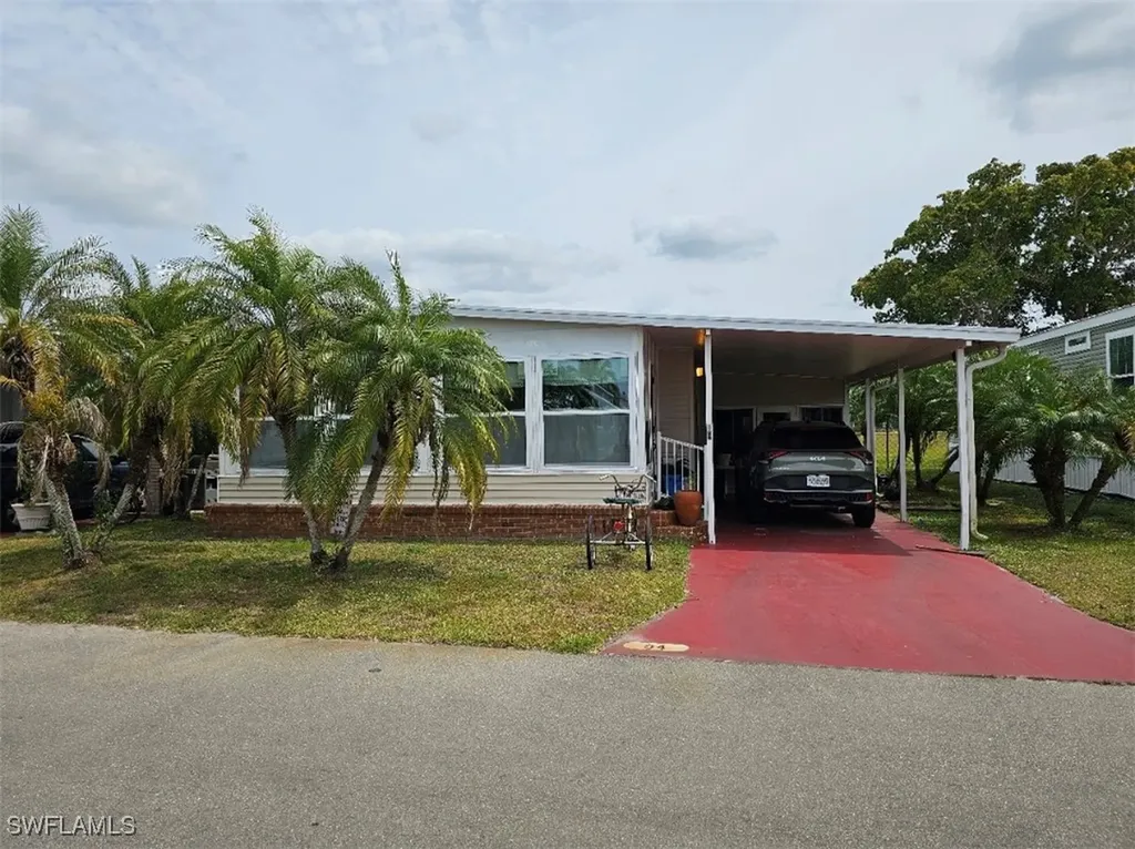 94 Poinsettia Drive Fort Myers FL 33905