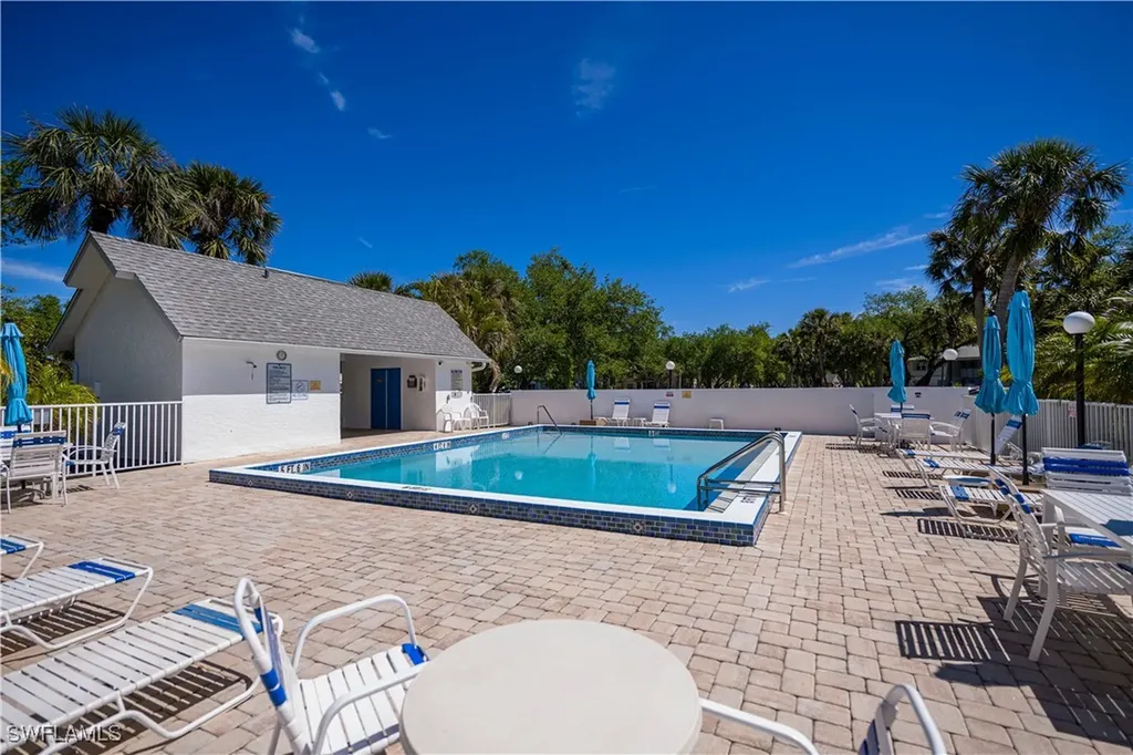 1051 Forrest Nelson Boulevard Port Charlotte FL 33952