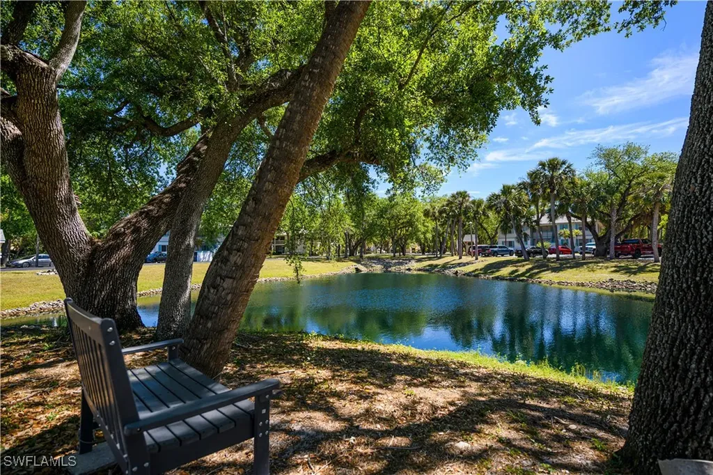 1051 Forrest Nelson Boulevard Port Charlotte FL 33952