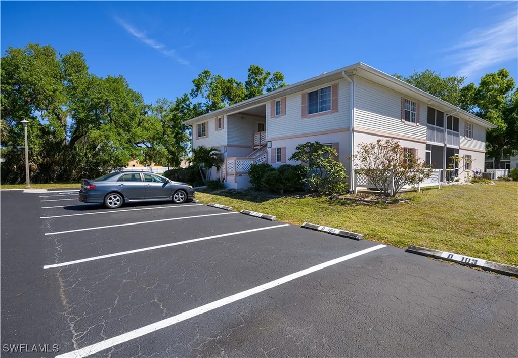 1051 Forrest Nelson Boulevard Port Charlotte FL 33952