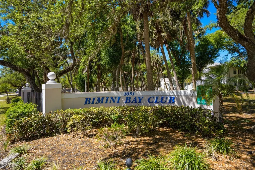 1051 Forrest Nelson Boulevard Port Charlotte FL 33952