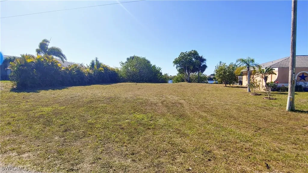 1242 NW 18th Street Cape Coral FL 33993