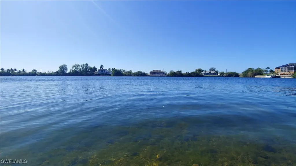 1242 NW 18th Street Cape Coral FL 33993