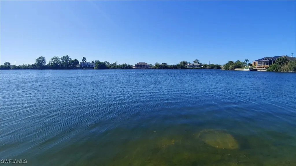 1242 NW 18th Street Cape Coral FL 33993