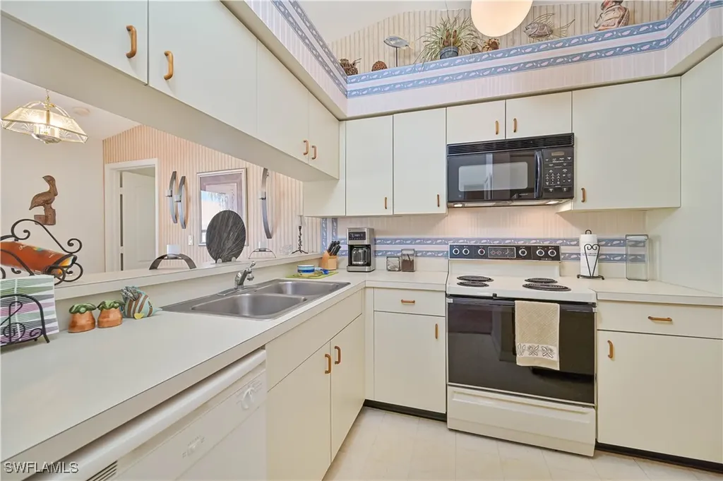 13205 Whitehaven Lane Fort Myers FL 33966