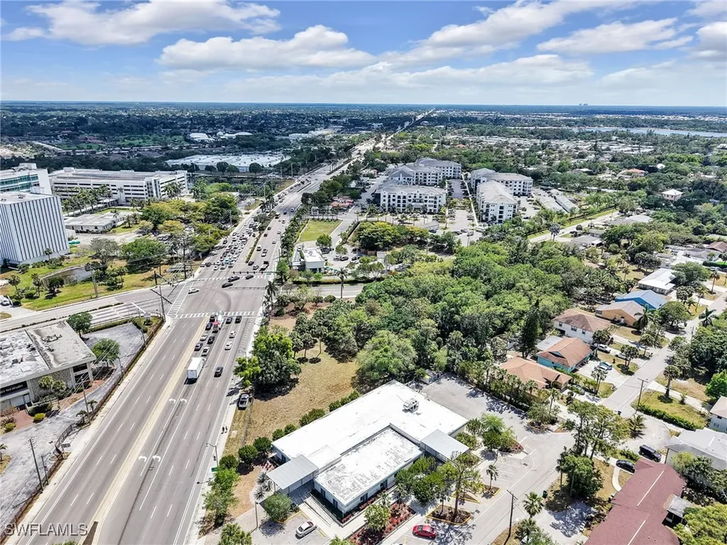 3184 Tamiami Trail E Naples FL 34112