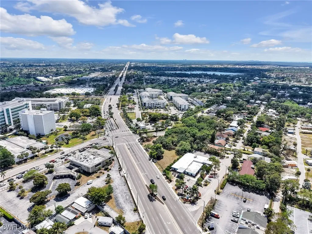 3184 Tamiami Trail E Naples FL 34112