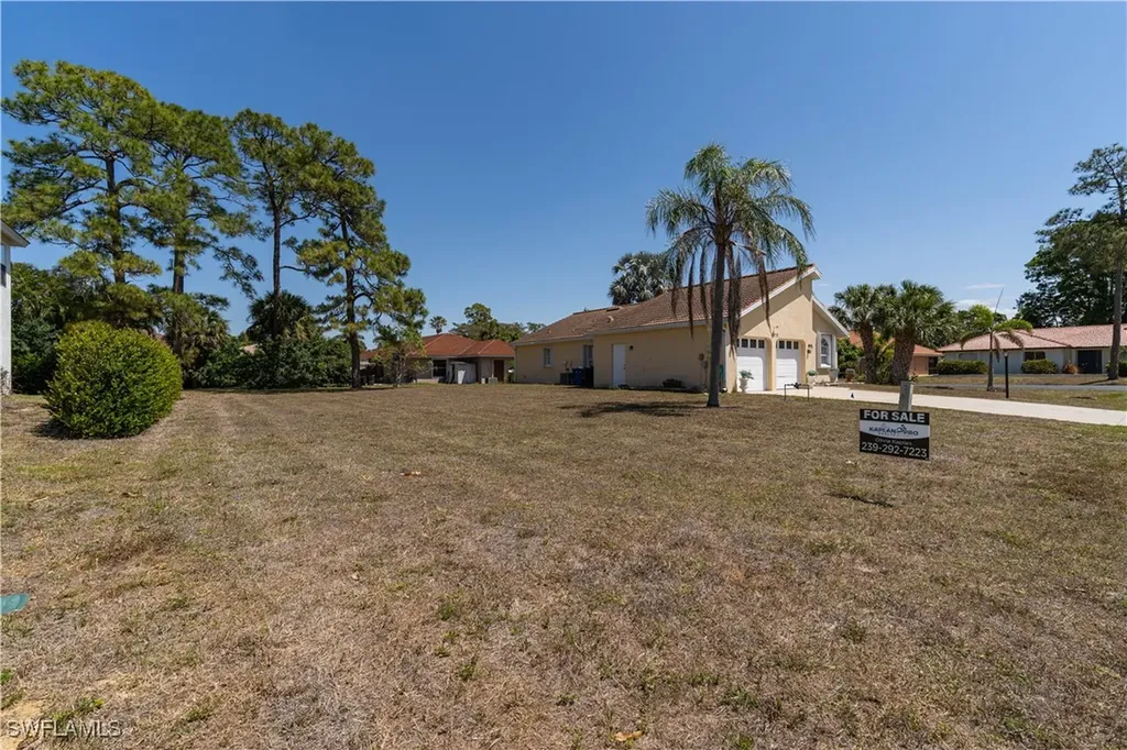 11264 Coimbra Lane Bonita Springs FL 34135