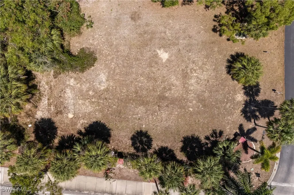 26979 Croise Drive Bonita Springs FL 34135