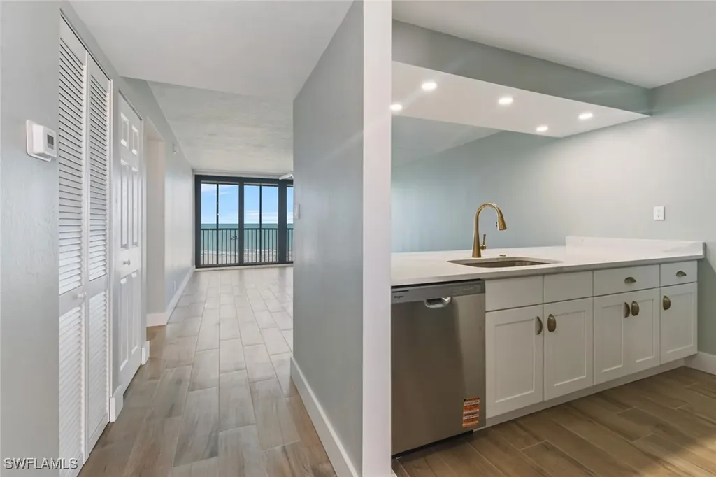 1501 Middle Gulf Drive Sanibel FL 33957