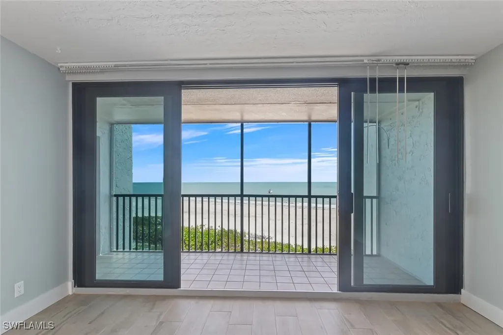 1501 Middle Gulf Drive Sanibel FL 33957