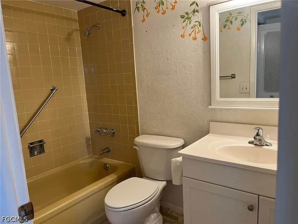 1624 Pine Valley Drive Fort Myers FL 33907