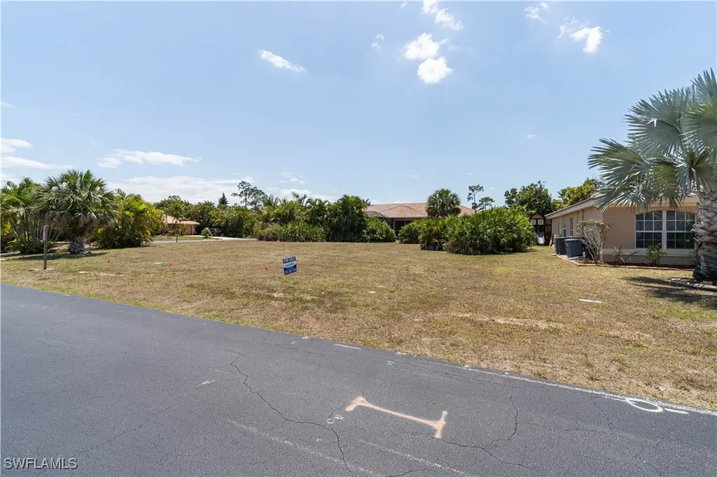 11273 Coimbra Lane Bonita Springs FL 34135