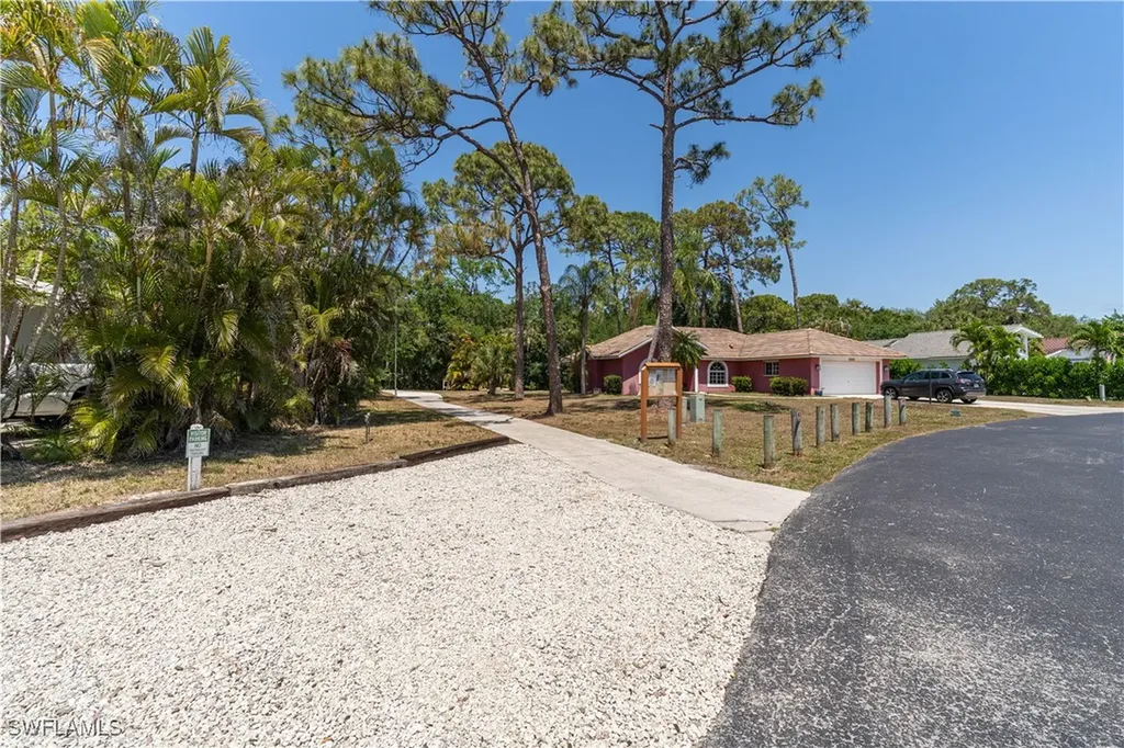 11273 Coimbra Lane Bonita Springs FL 34135